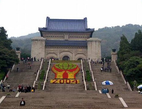 华东五市+水乡“乌镇”+世博双飞7日游