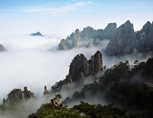 精品江南：华东五市+三水乡“乌镇、南浔、木渎” 单飞单卧8日游