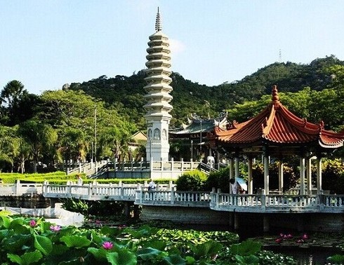 厦门、鼓浪屿、武夷山三飞双卧7日游