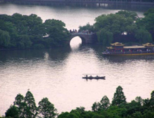 夏令营：访名校、看世博游夏令营：北京、华东五市单飞11日