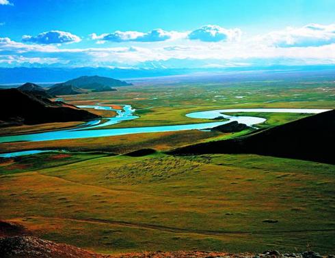 伊犁高端环游路线，那拉提、巴音布鲁克、赛湖双卧五日游，天天发团，新疆旅行社最受好评线路