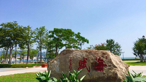 新疆到山东双飞7日【济南+蓬莱+烟台+威海+银滩+青岛+泰山】