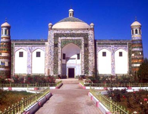 10月南疆经典游玩路线卡拉库里湖、喀什民俗风情（市内）双卧4日游，天天发团，新疆旅行社最受好评